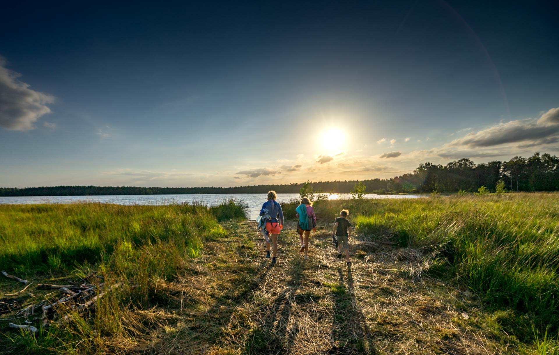 Jezioro Dąbrze, Kaszuby, zachód słońca